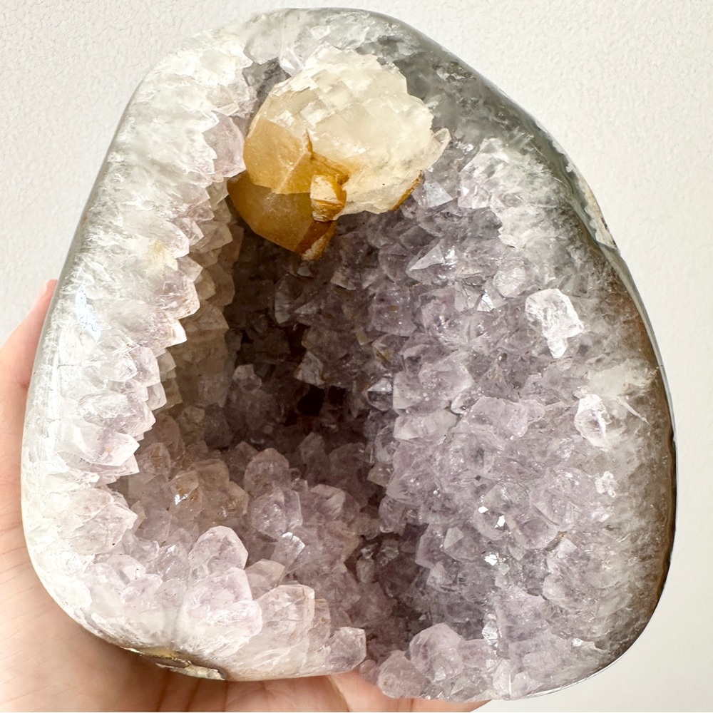Amethyst Geode with Calcite Inclusion 2LB 5oz, 5×4.25 inch